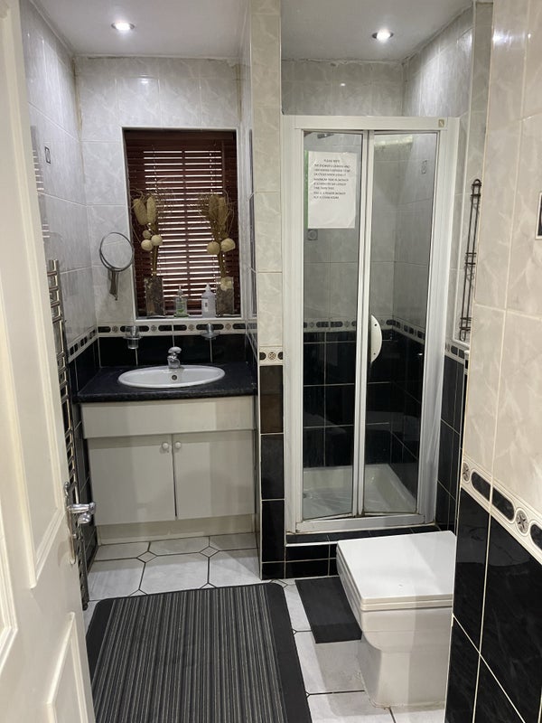 Room Pytchley Crescent in Greater London
