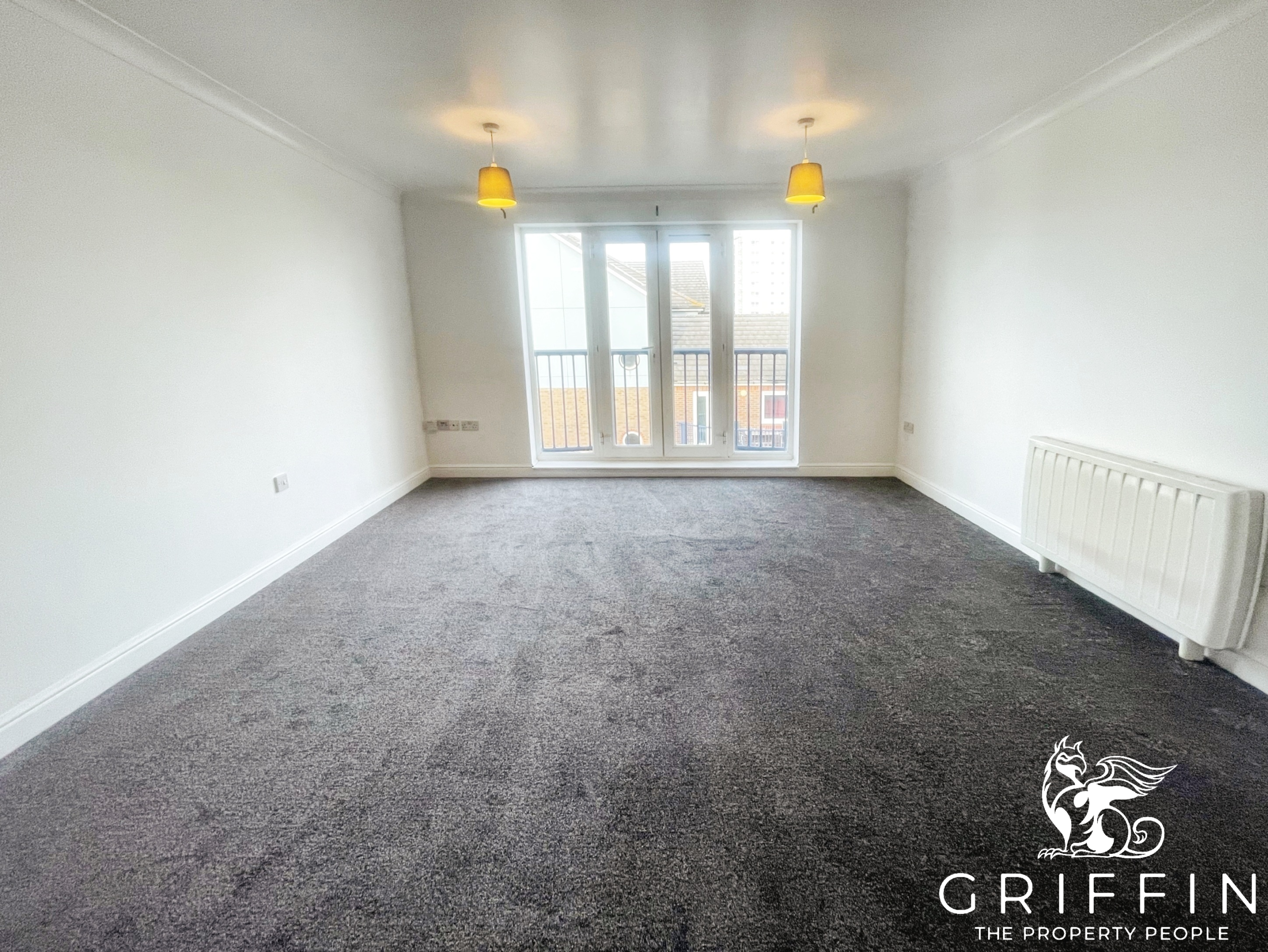 Flat Argent Street in Grays