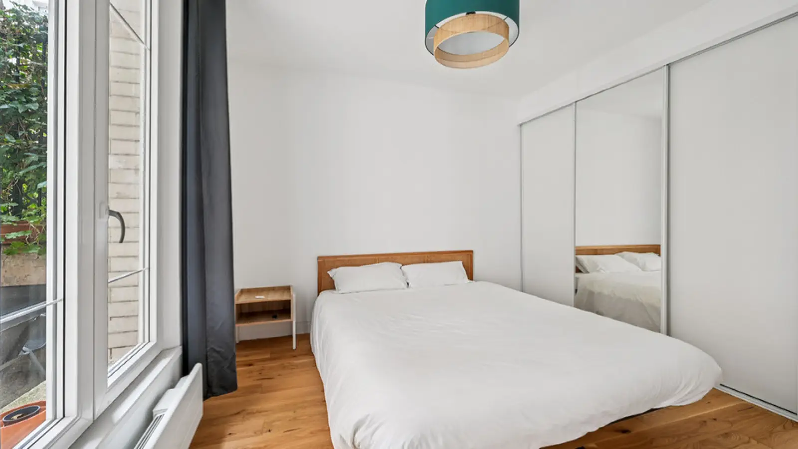 Appartement Rue du Champ de Mars à Paris