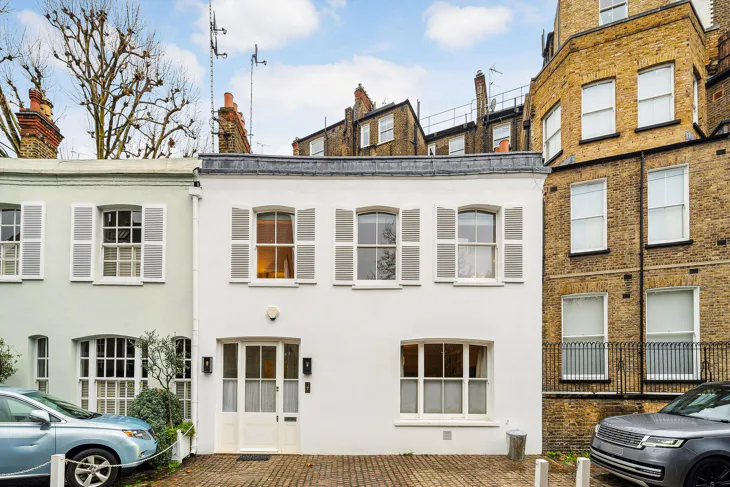 House Lennox Gardens Mews in Greater London