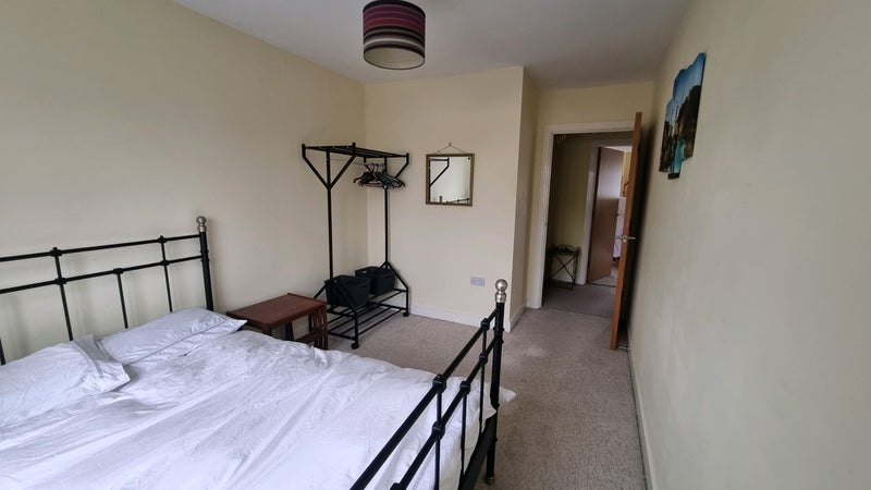 Room Waterloo Place in Bristol