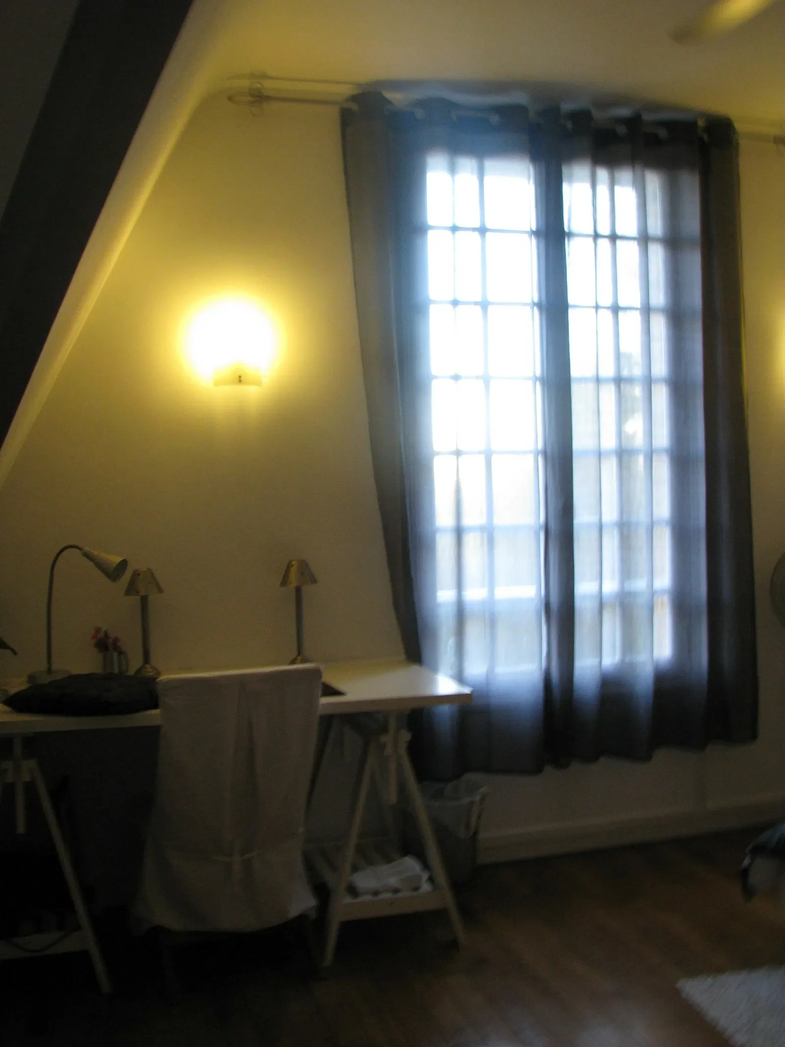 Chambre Rue de Montmorency à Eaubonne