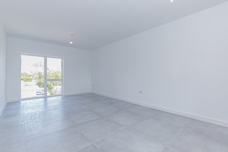 Flat Denchworth Road in Vale of White Horse