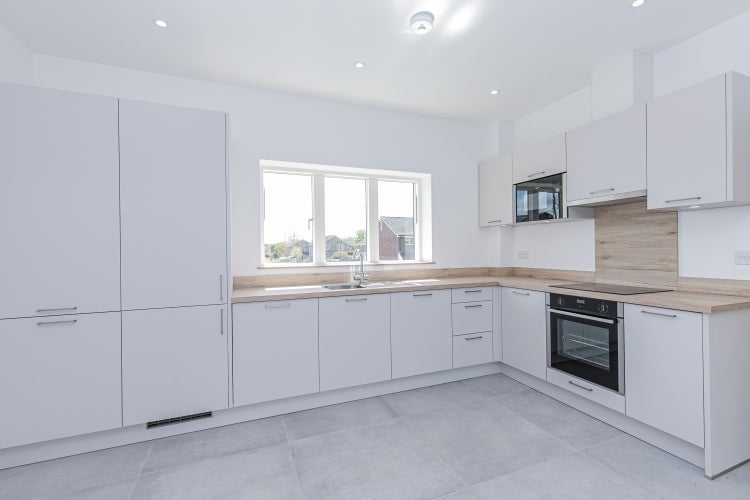 Flat Denchworth Road in Vale of White Horse