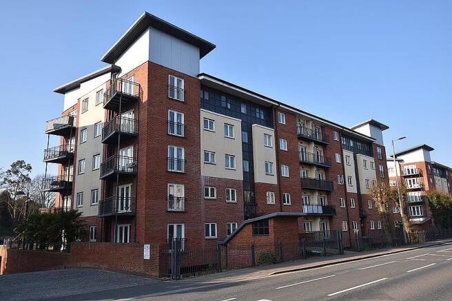 Flat New North Road in Exeter