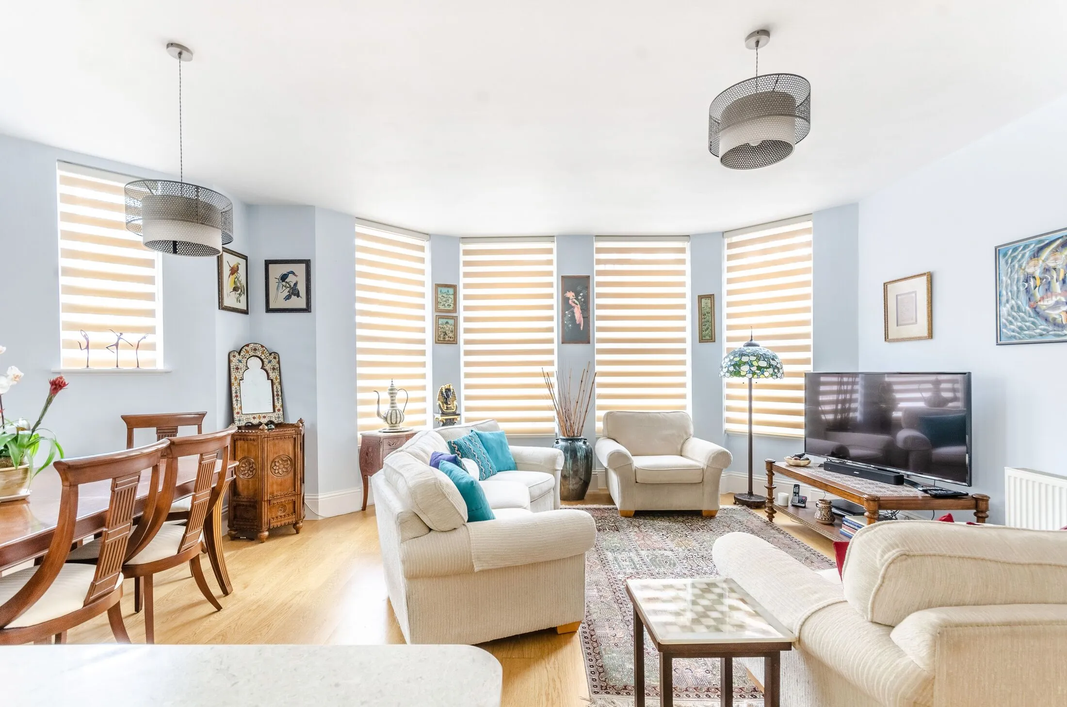 Flat Nevern Square in Greater London