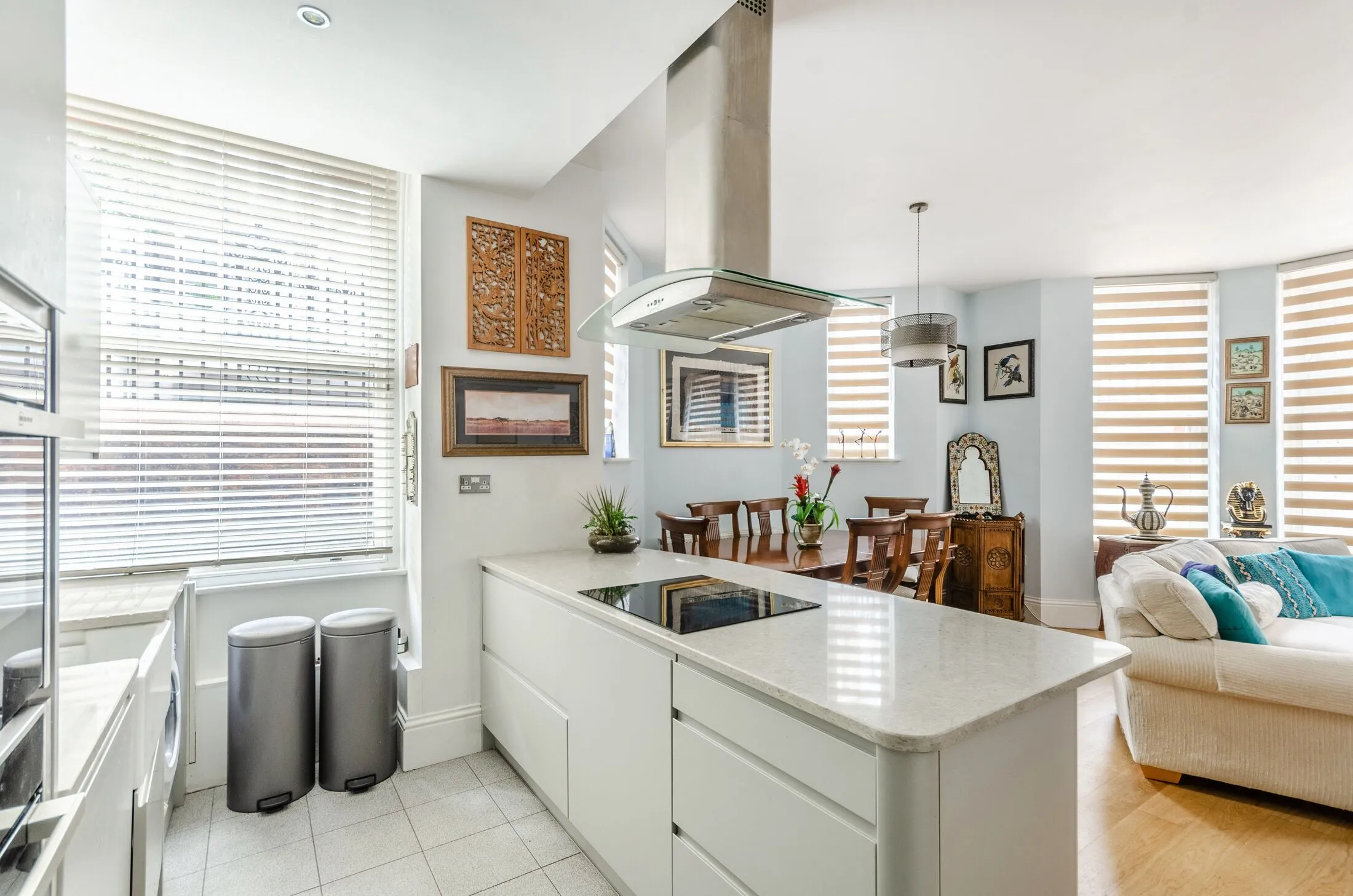 Flat Nevern Square in Greater London
