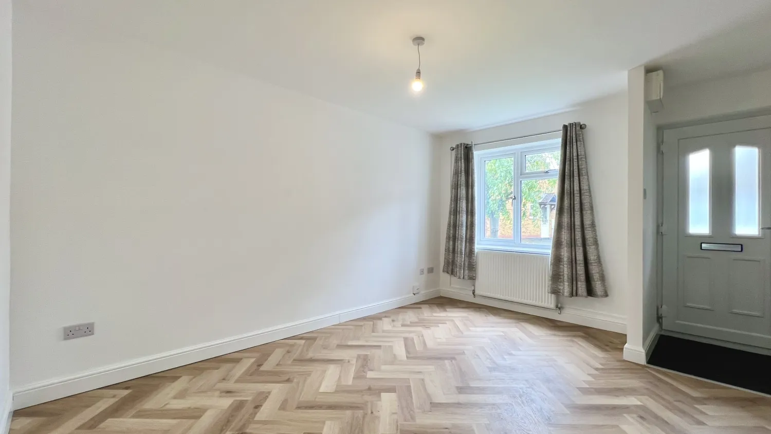 House Reams Close in Boston