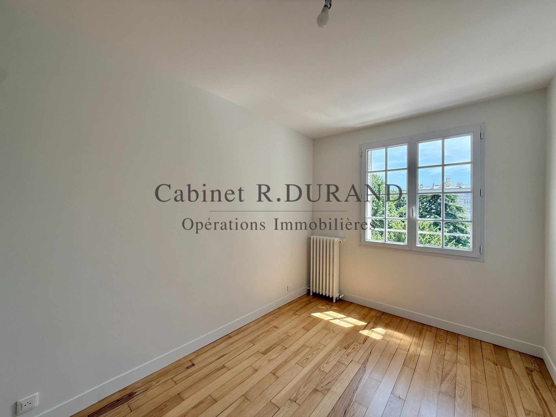 Appartement Avenue du Révérend Père Corentin Cloarec à Bois-Colombes