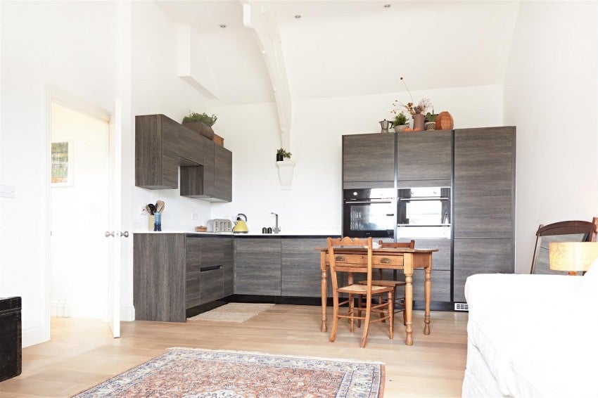 Flat De Normanville Avenue in Royal Leamington Spa