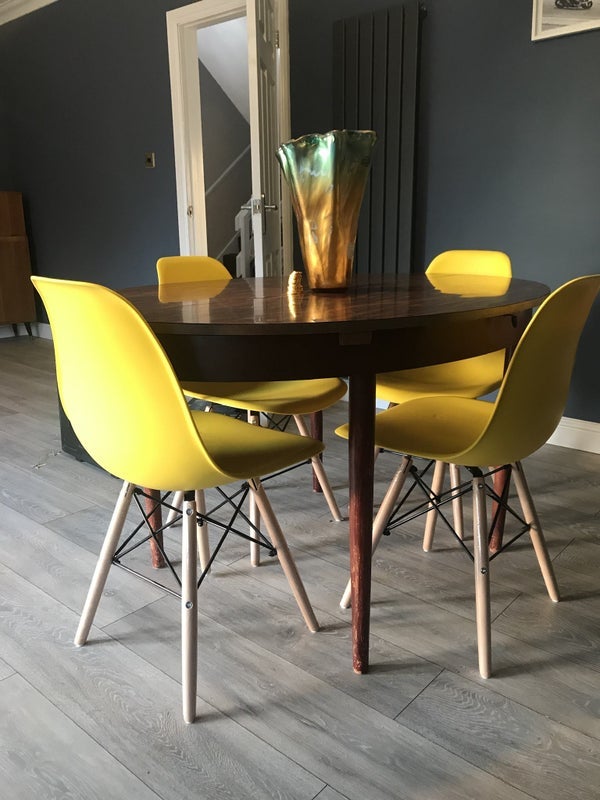 Room Mendip Road in Yatton