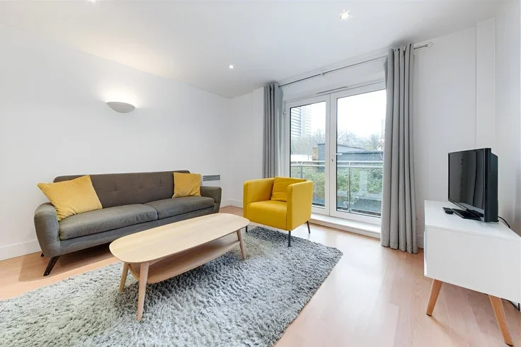 Flat Seward Street in Greater London