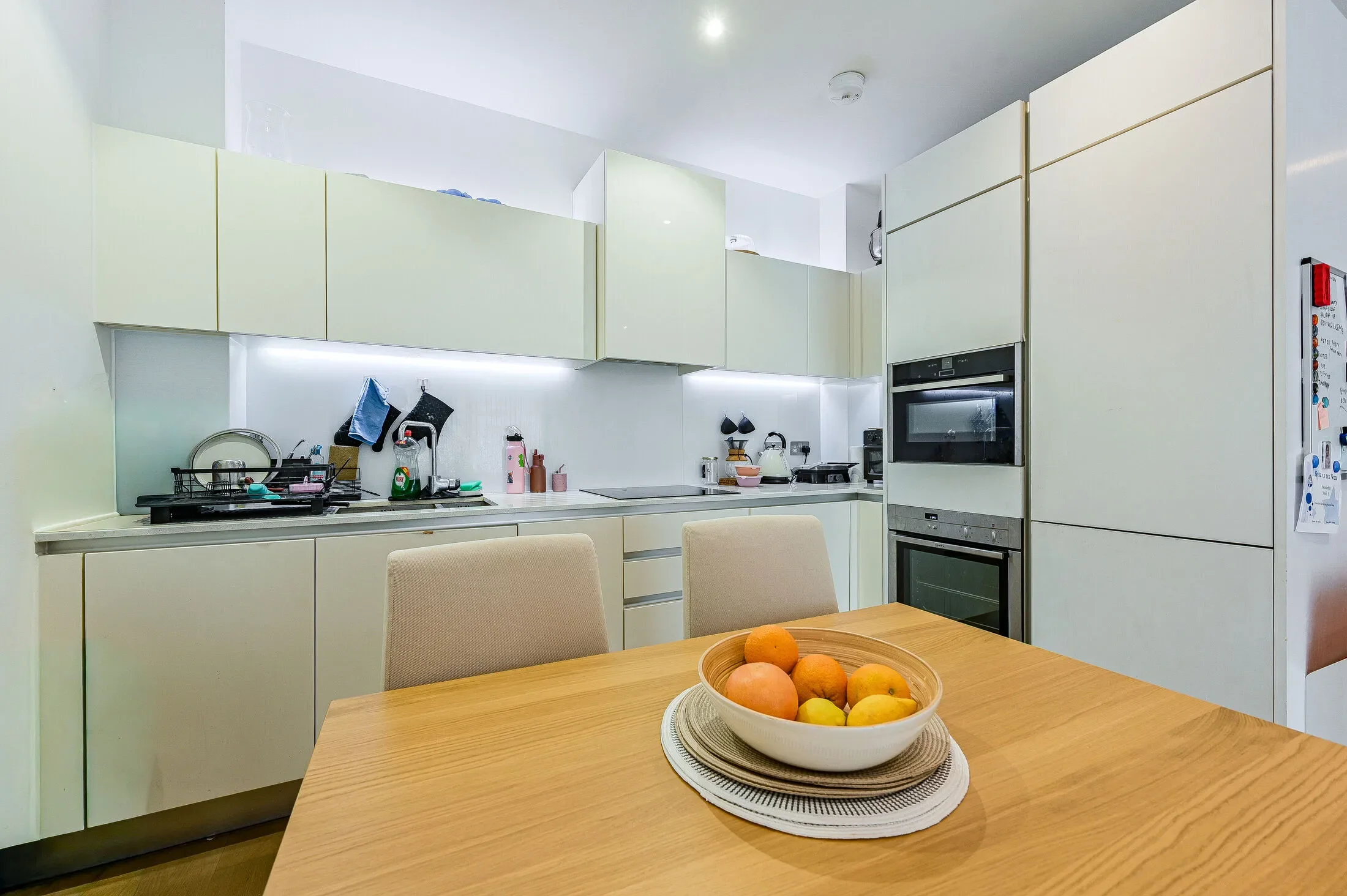 Flat Handley Drive in Greater London