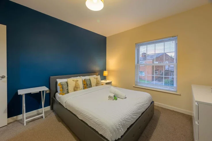 Flat Barroon in Derby