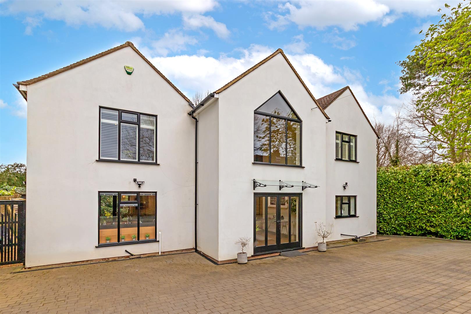 House Harpenden Road in St Albans
