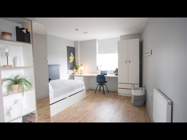 Flat Glossop Road in Cardiff