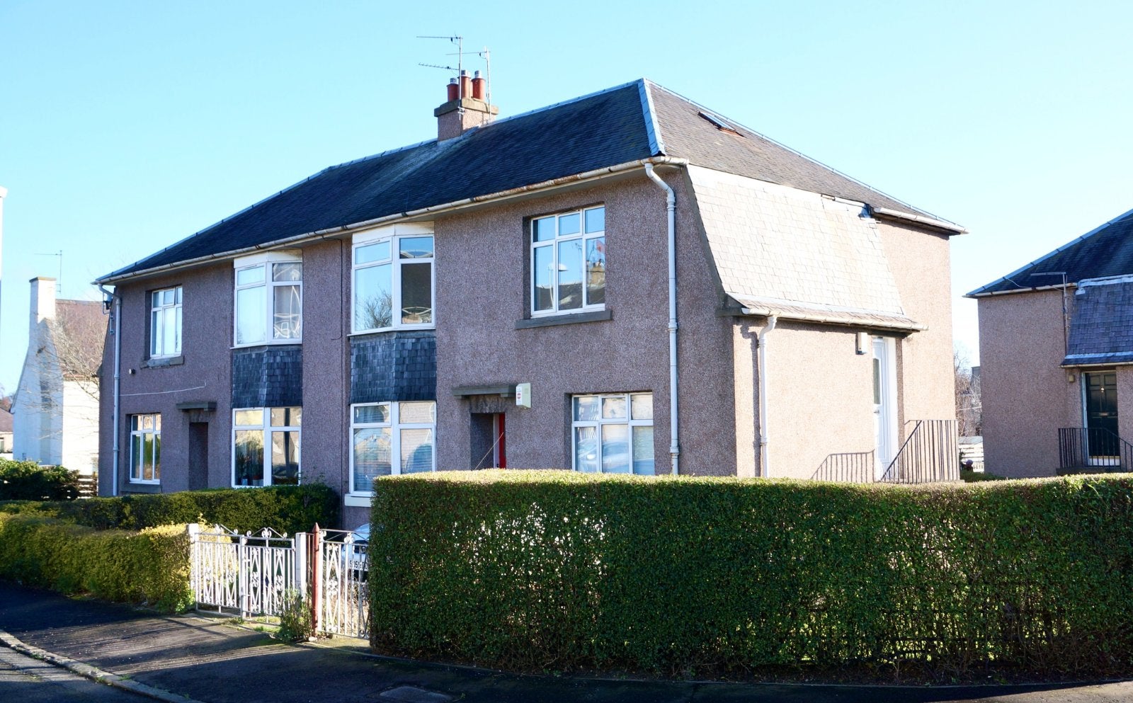 House Granton Gardens in City of Edinburgh