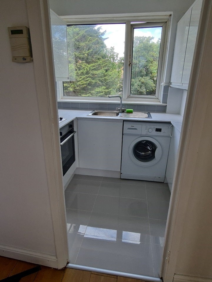 Room Acacia Road in Greater London