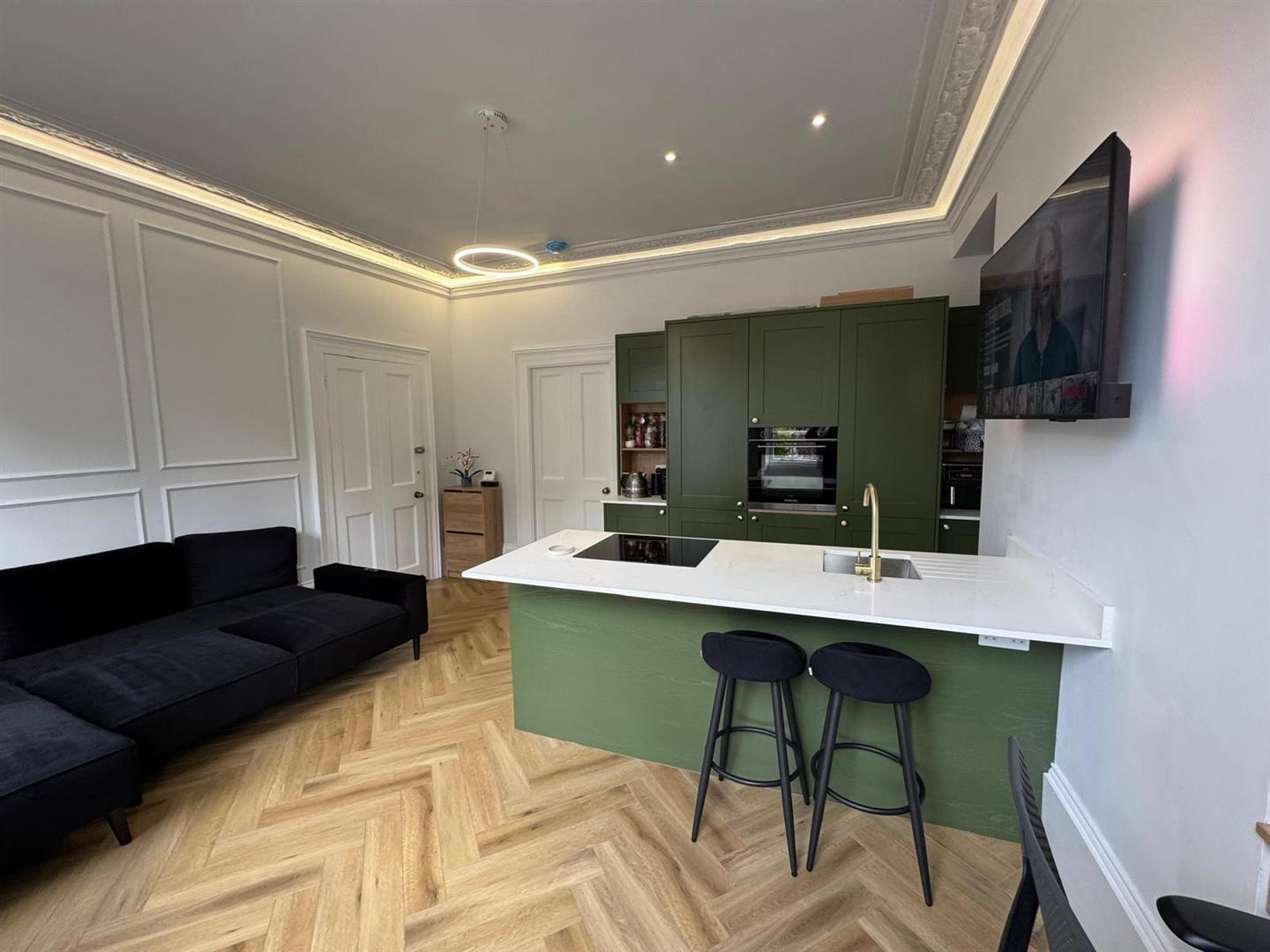 Flat St Thomas Terrace in Newcastle upon Tyne