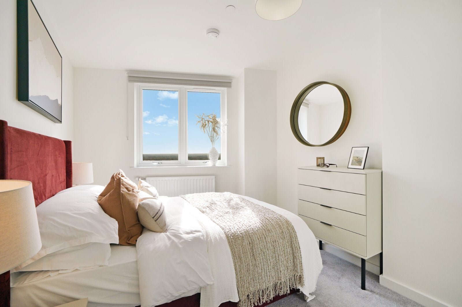Flat Elmsleigh Road in Borough of Spelthorne