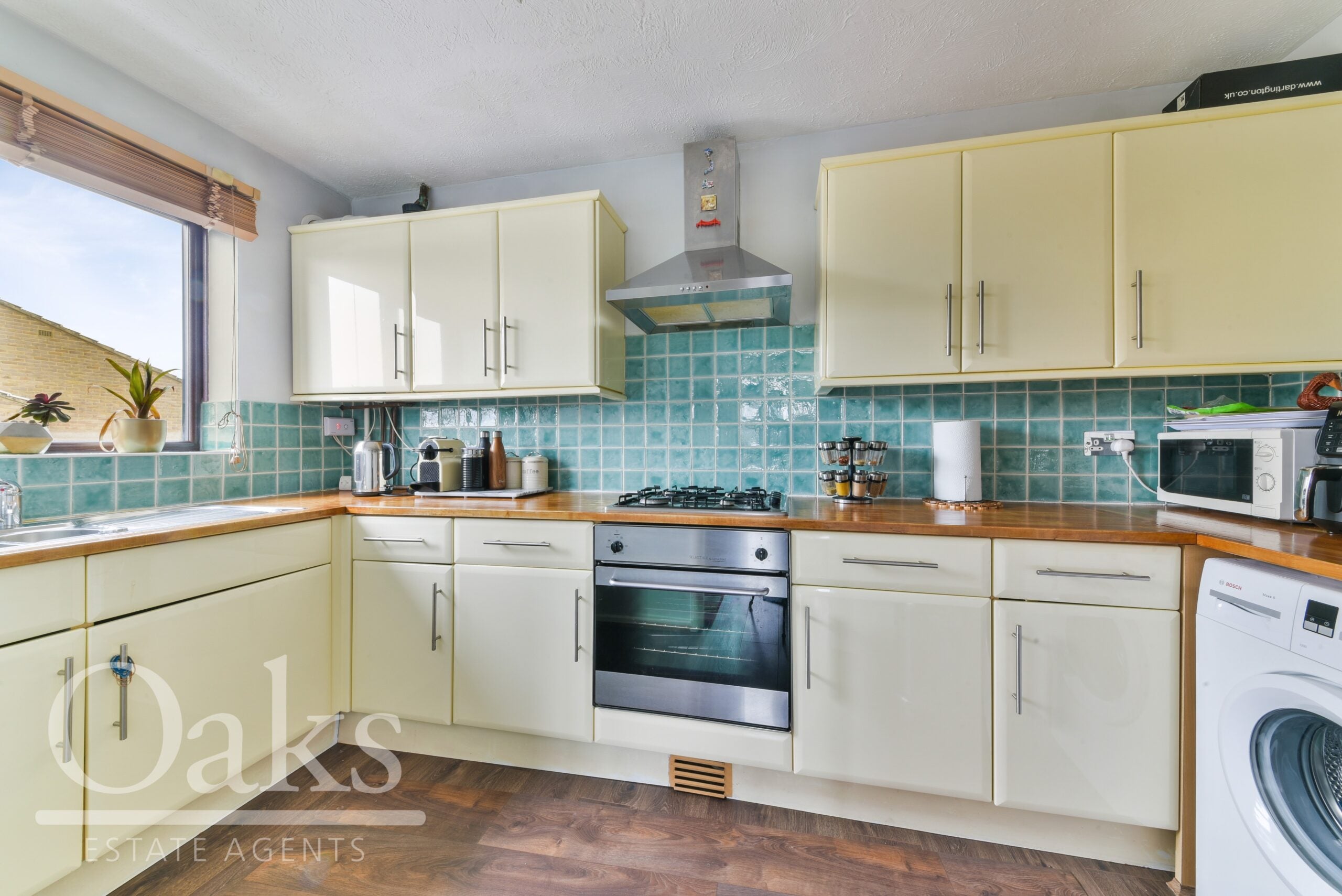 Flat Campbell Close in Greater London