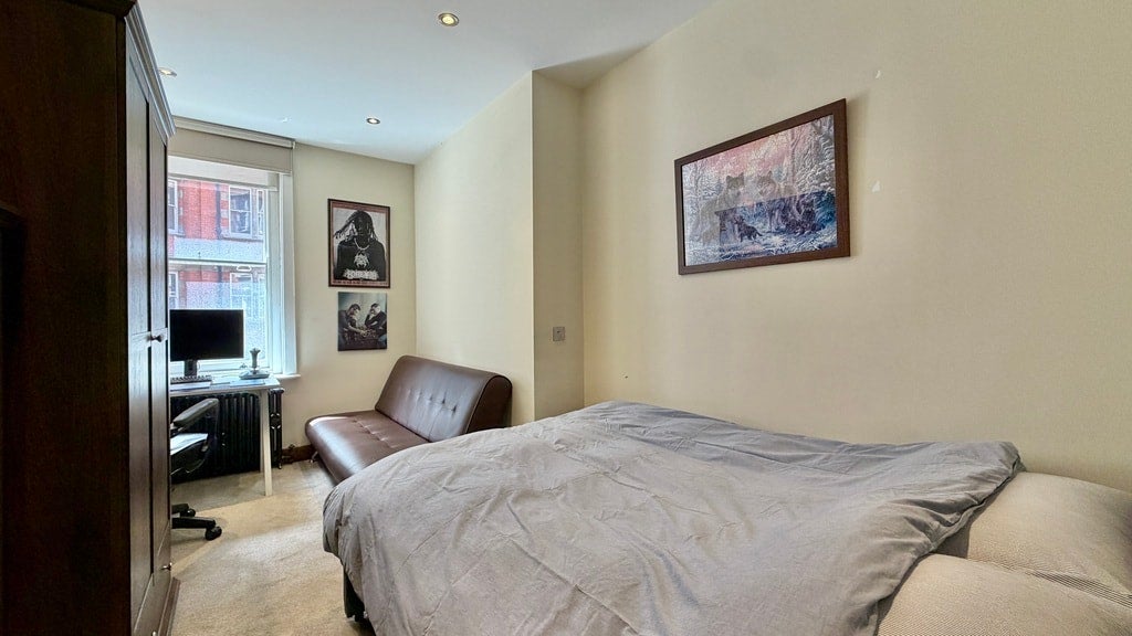 Flat Glentworth Street in City of Westminster