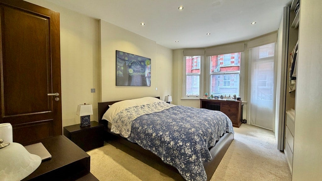 Flat Glentworth Street in City of Westminster