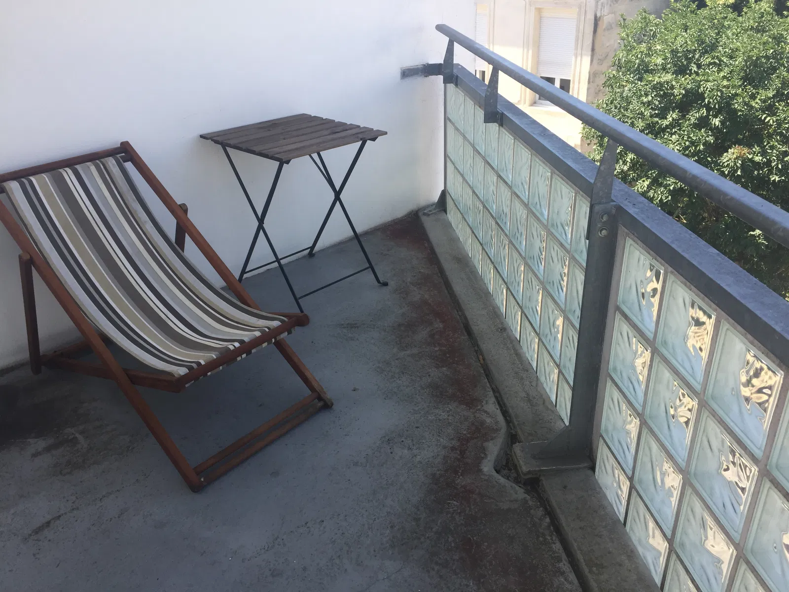 Appartement Rue Robert Caumont à Bordeaux