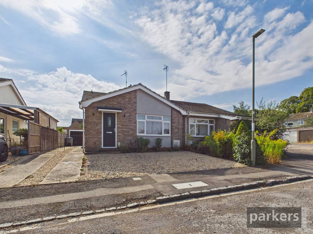House Wychwood Close in West Oxfordshire