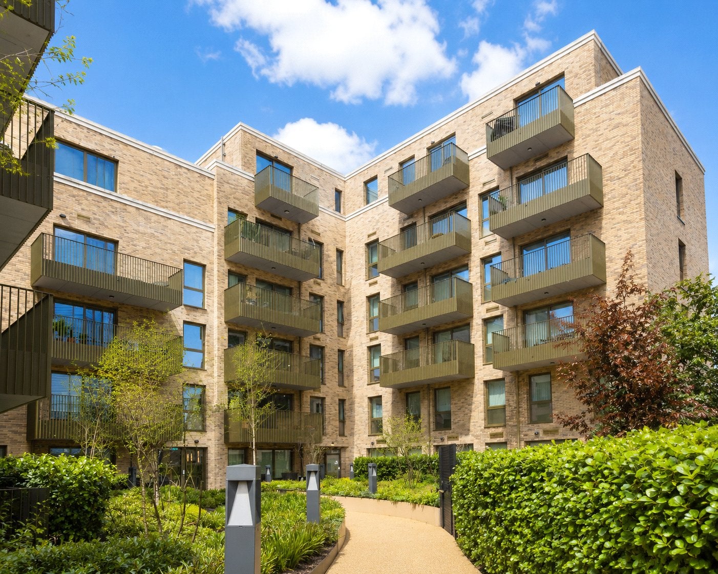 Flat Crompton Street in City of Westminster