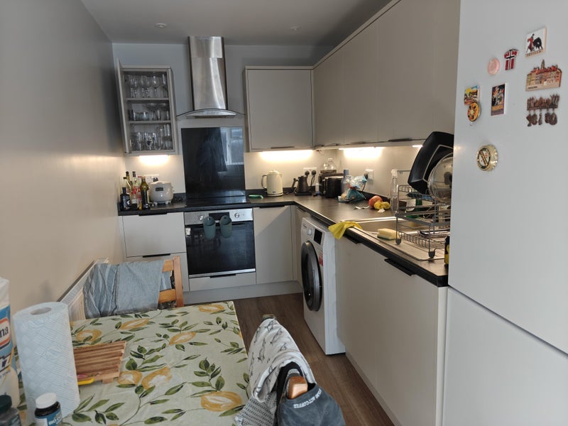 Room The Warren in Greater London