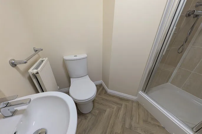 Room Cartwright Way in Nottingham