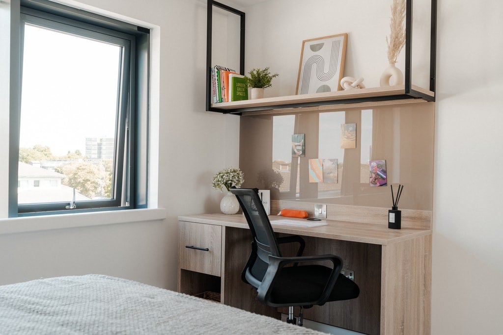 Room Childers Street in Greater London