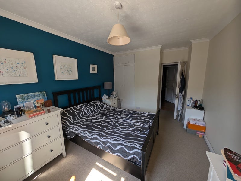 Room Lupus Street in City of Westminster