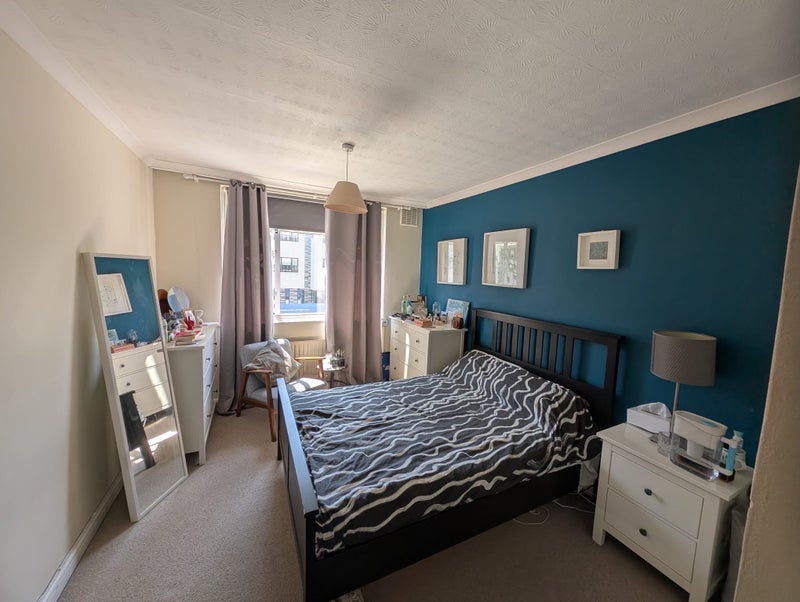 Room Lupus Street in City of Westminster