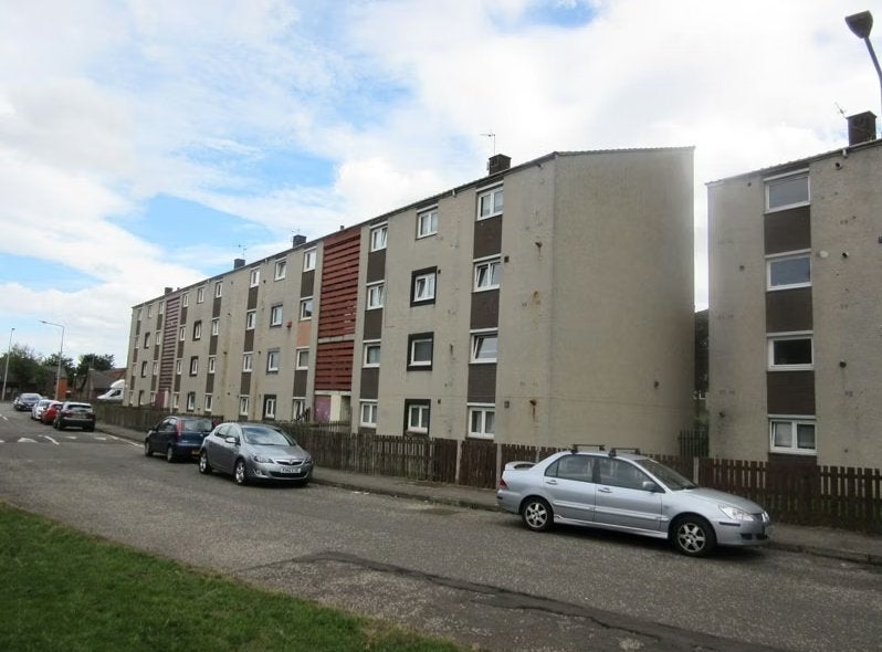Flat Calder Grove in City of Edinburgh