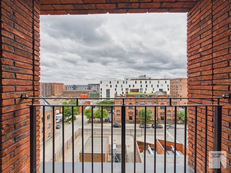 Flat Silk Street in Manchester