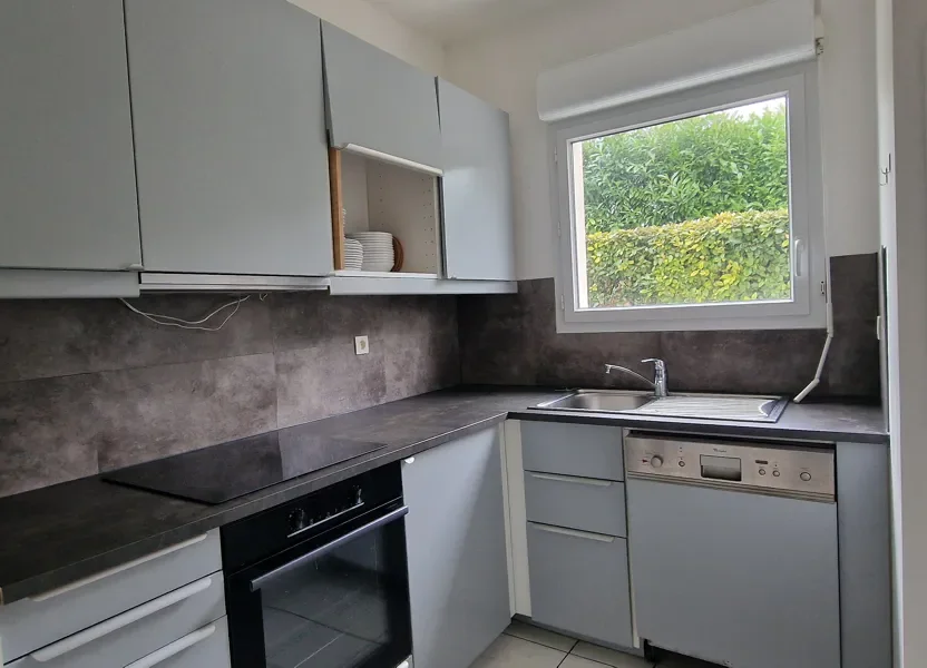 Flat Place du Général de Gaulle in Verneuil-sur-Seine