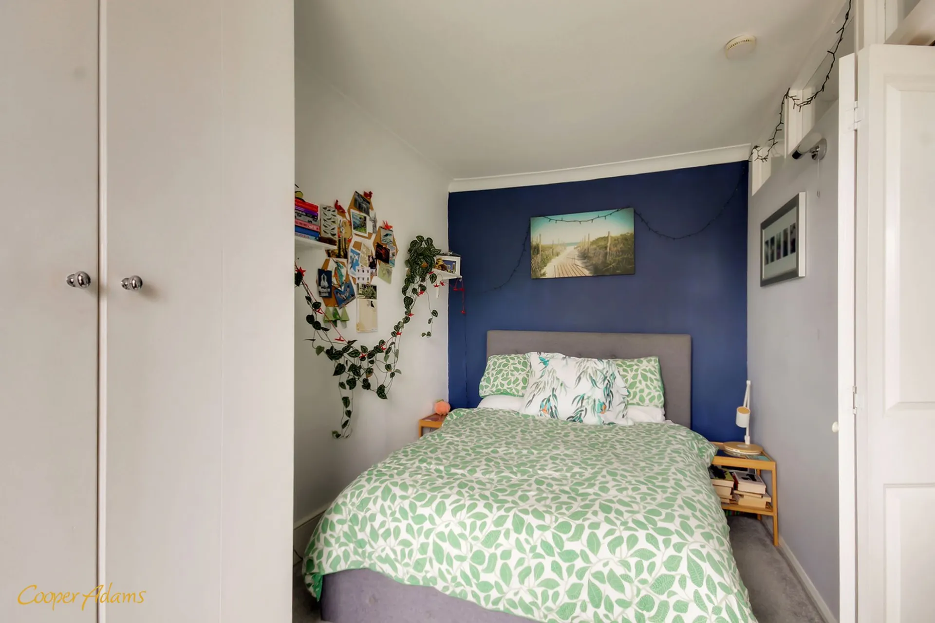 Flat South Terrace in Arun