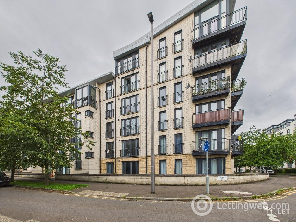 Flat Waterfront Gait in City of Edinburgh