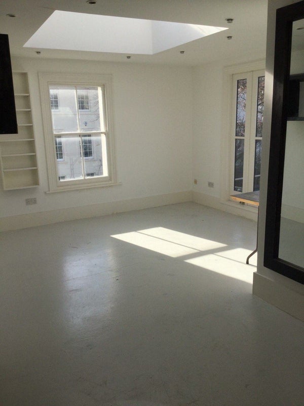 Room Bellenden Road in Greater London