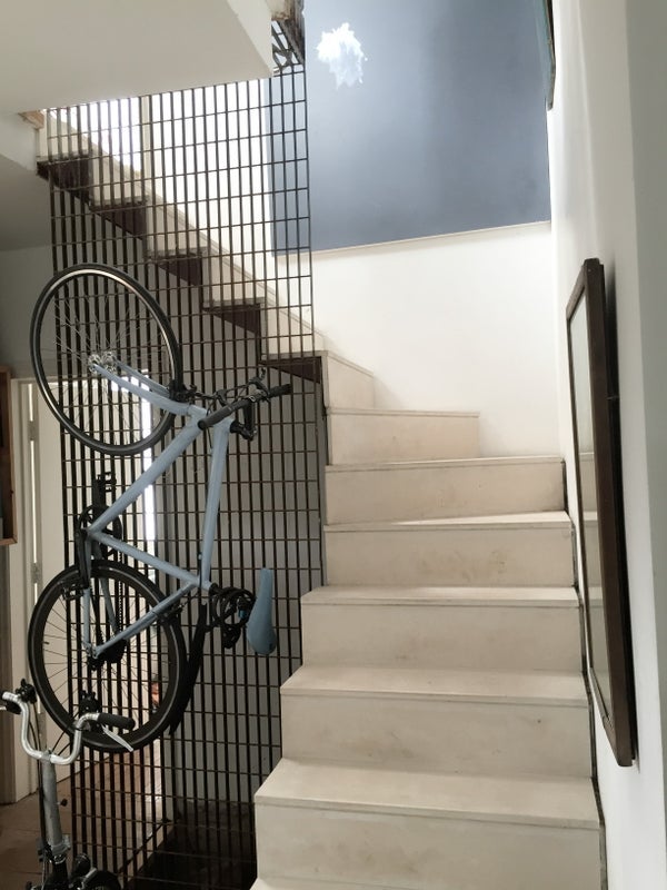 Room Bellenden Road in Greater London