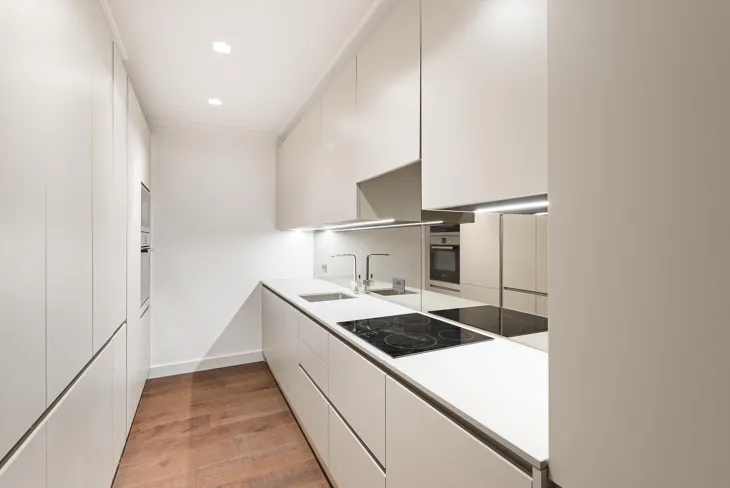 Flat Queen's Gate Mews in Greater London