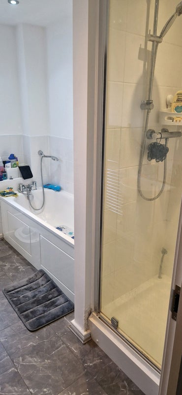 Room Fernhurst Street in Chadderton