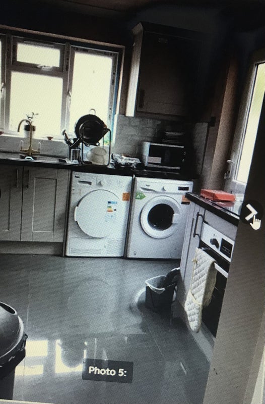 Room Chalfont Road in Greater London