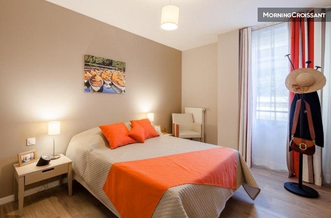 Flat Allée des Rives de Bagatelle in Suresnes