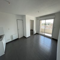 Flat Rue d'Arlier in Nîmes