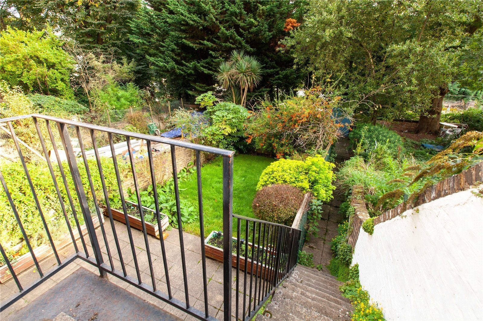 Flat Grosvenor Avenue in Greater London