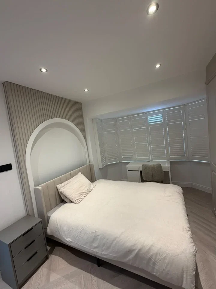 Room New Park Avenue in Greater London