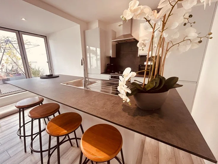 Flat Priory Terrace in Greater London